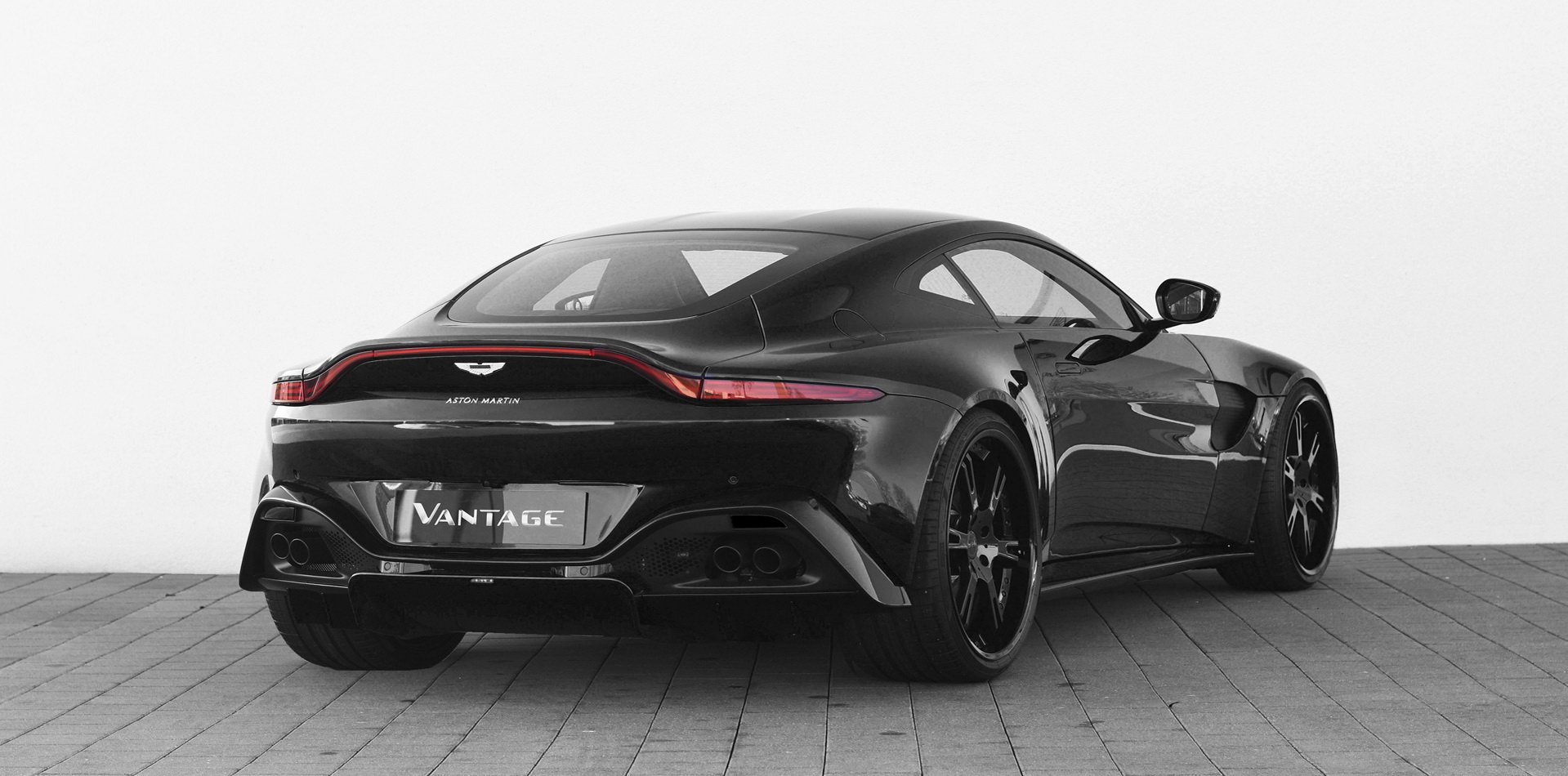 Aston-Martin-Vantage-by-wheelsandmore-6.jpg